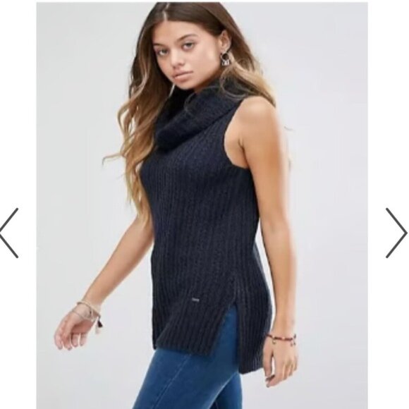 Hollister Ribbed Knit Turtleneck Tunic - Picture 2 of 13